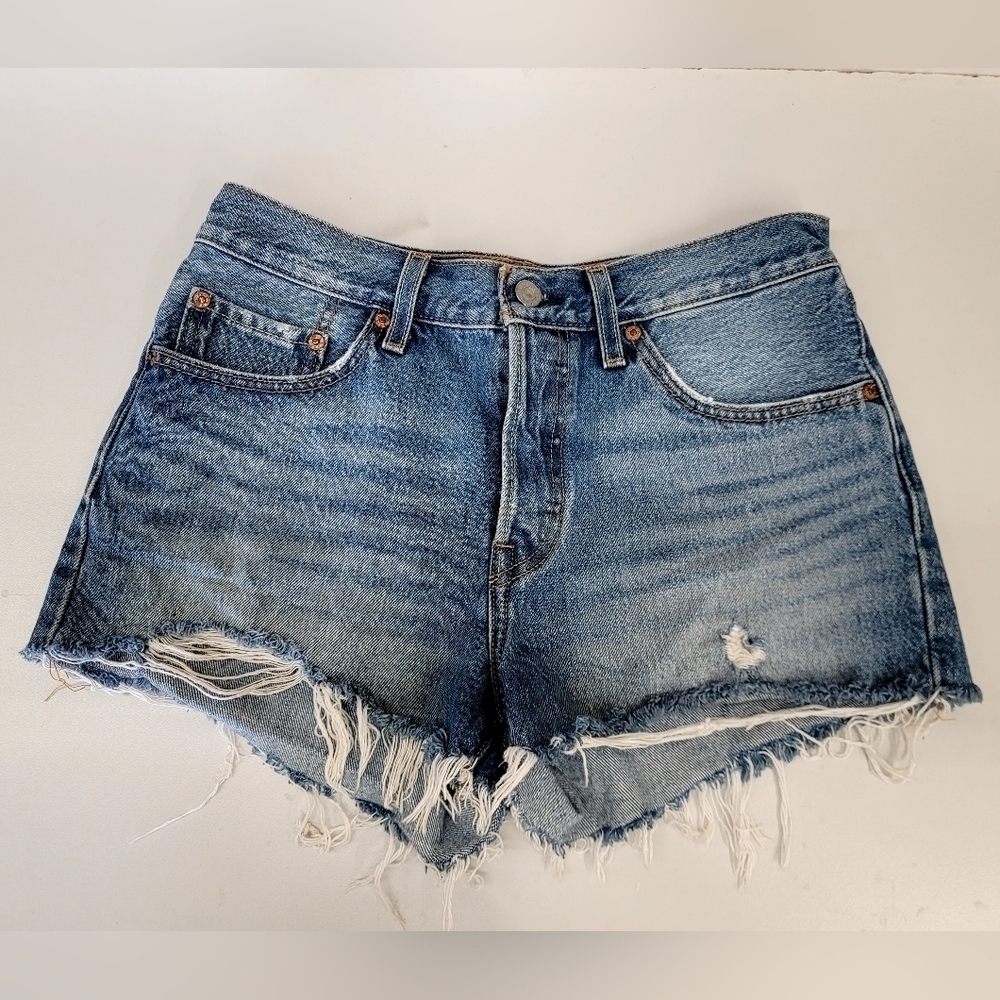 Lévis Denim Frayed he Shorts light blue washed
